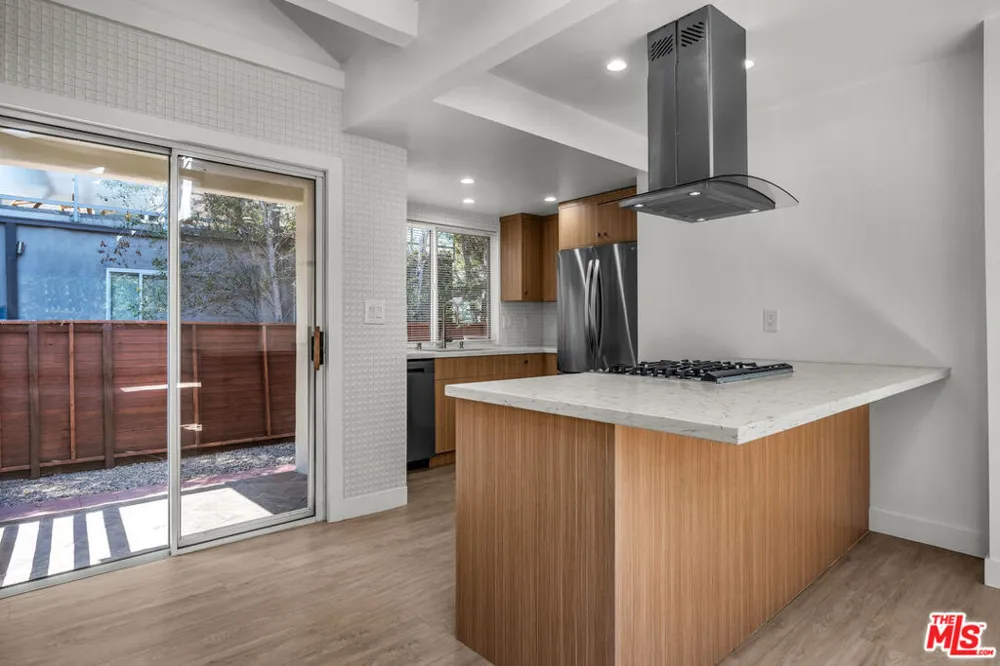 825 San Miguel Avenue Venice, CA 90291