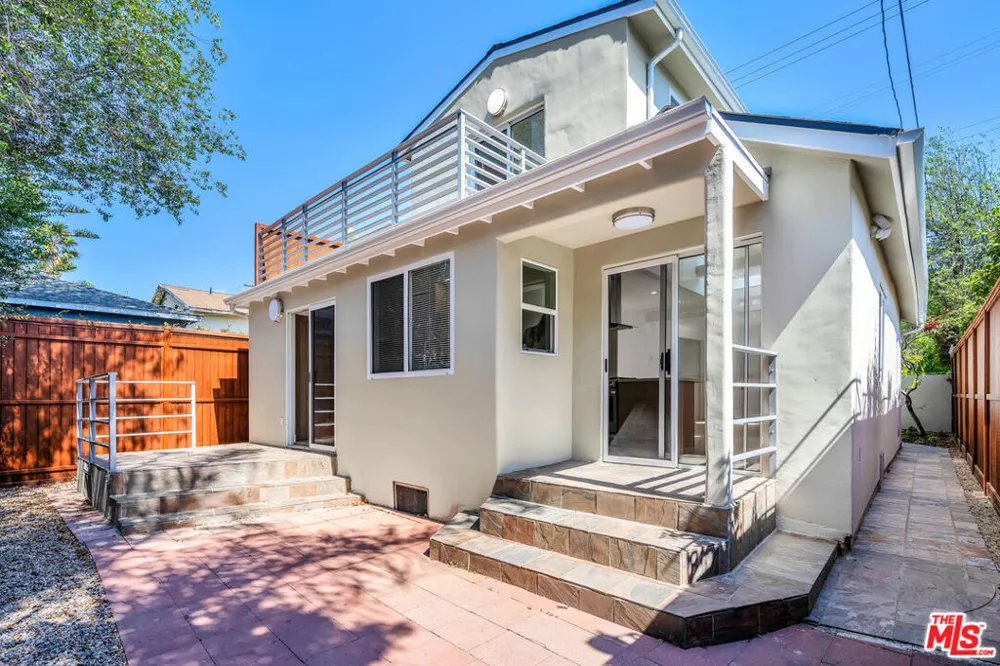 825 San Miguel Avenue Venice, CA 90291