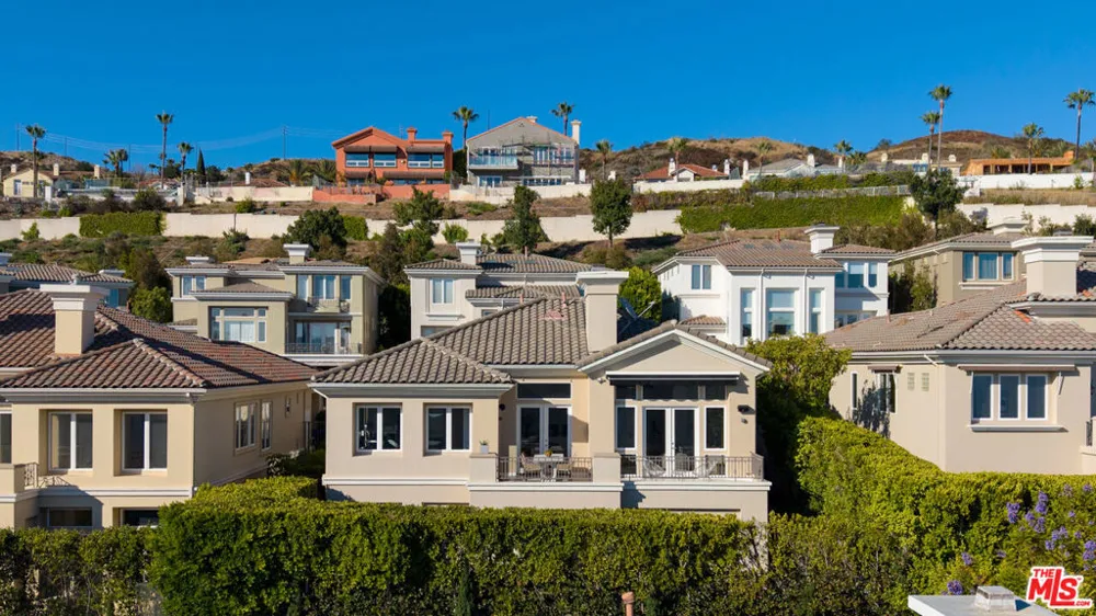 16658 Calle Brittany Pacific Palisades, CA 90272
