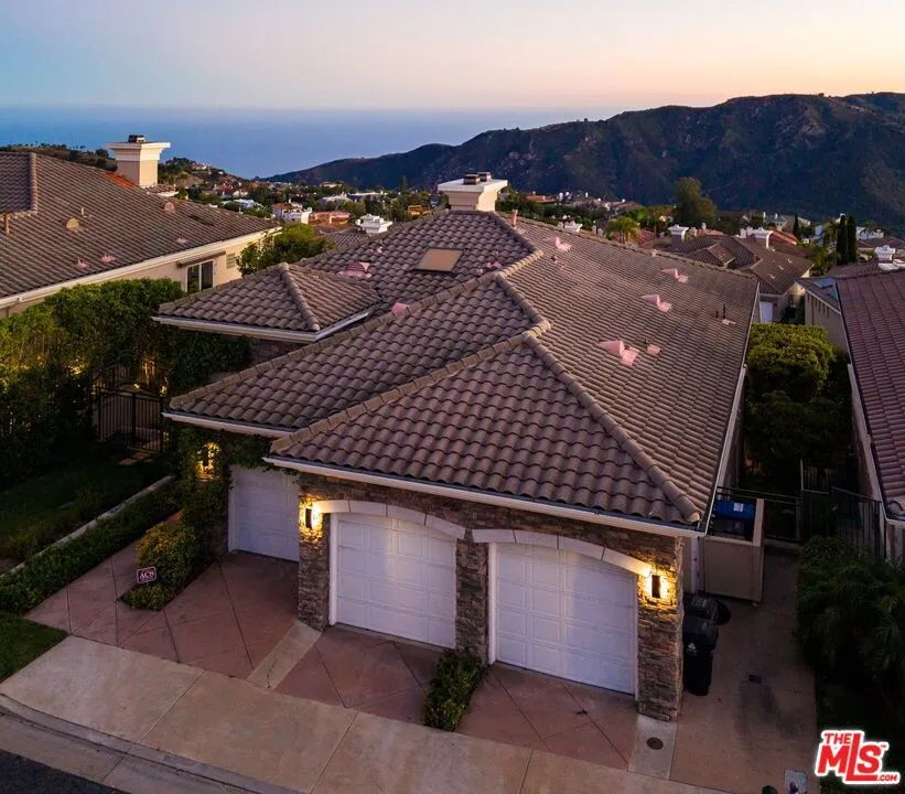 16658 Calle Brittany Pacific Palisades, CA 90272