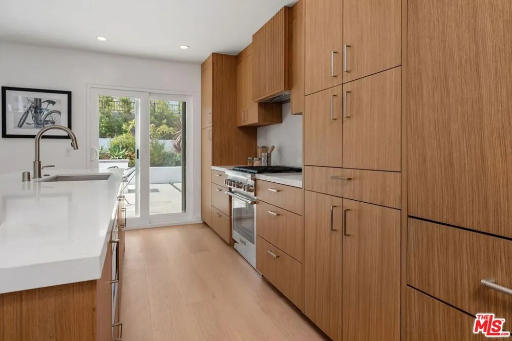 3831 Surfwood Road Malibu, CA 90265