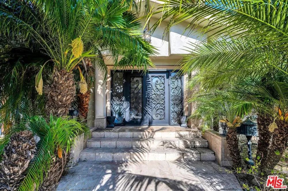 478 S Sherbourne Drive Los Angeles, CA 90048