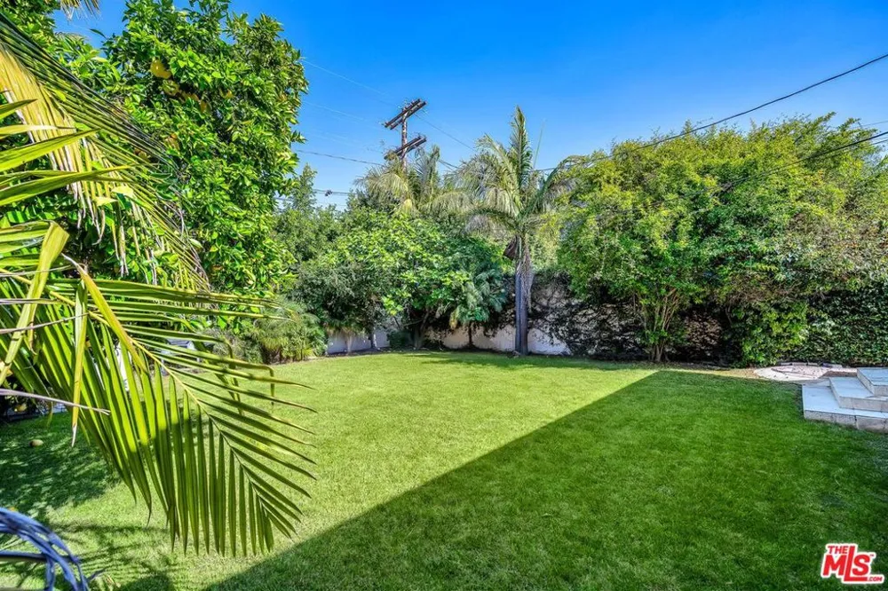478 S Sherbourne Drive Los Angeles, CA 90048