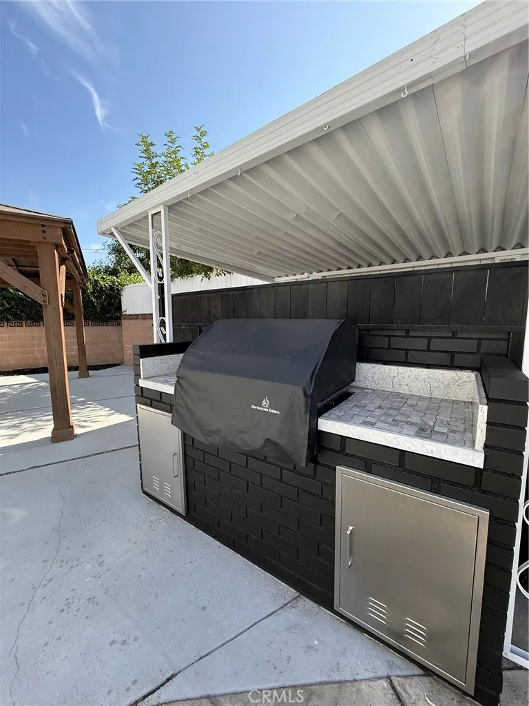 321 Mountain Avenue Monrovia, CA 91016