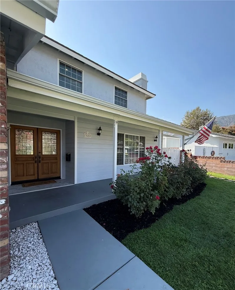 321 Mountain Avenue Monrovia, CA 91016