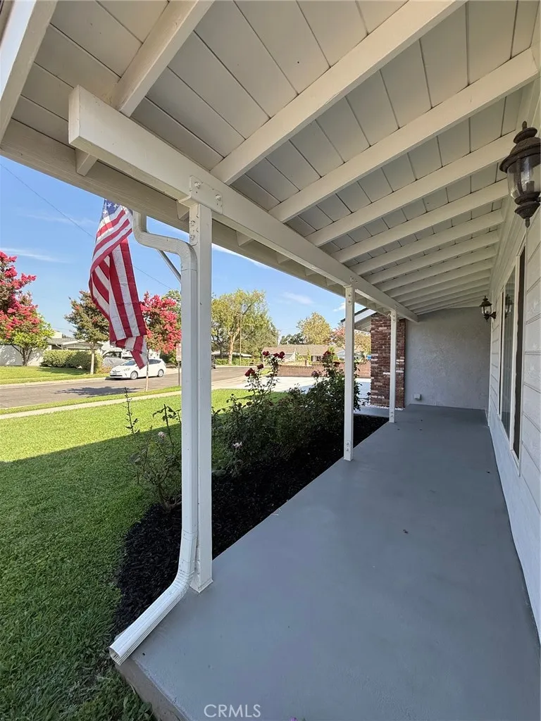 321 Mountain Avenue Monrovia, CA 91016