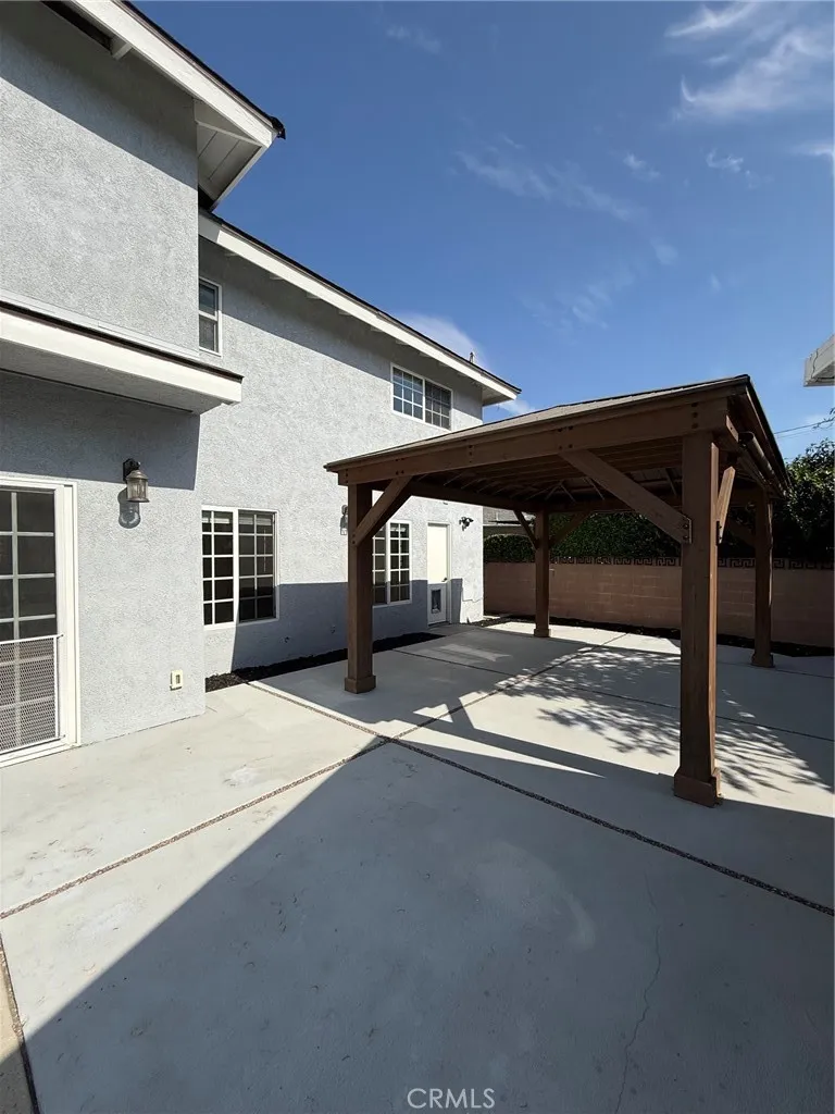 321 Mountain Avenue Monrovia, CA 91016