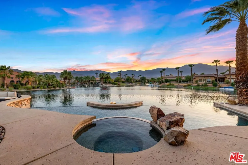 11 Via Santa Ramona Rancho Mirage, CA 92270