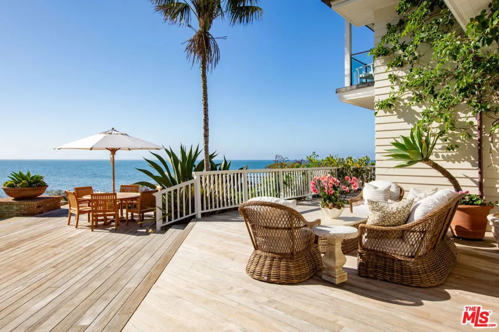 1461 Edgecliff Lane Montecito, CA 93108
