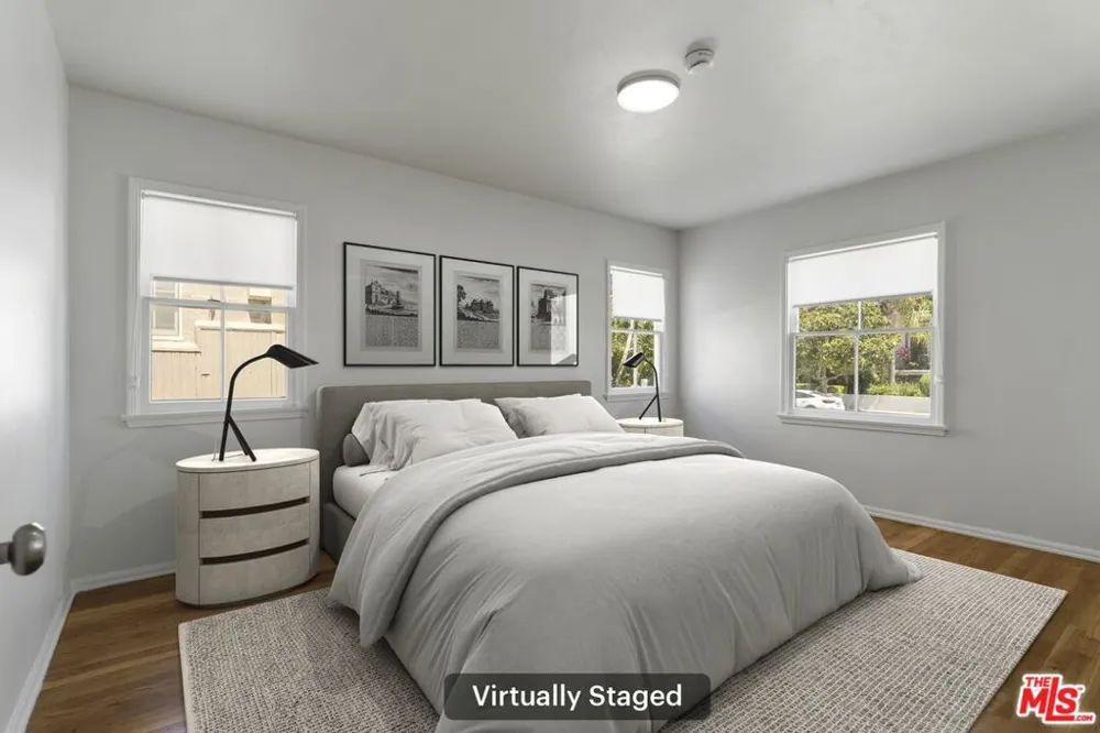 15222 Dickens Street Los Angeles, CA 91403