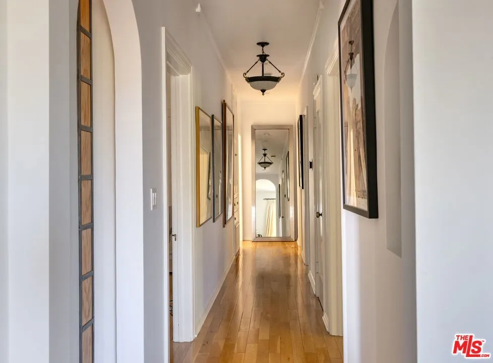 8262 Marmont Lane Los Angeles, CA 90069