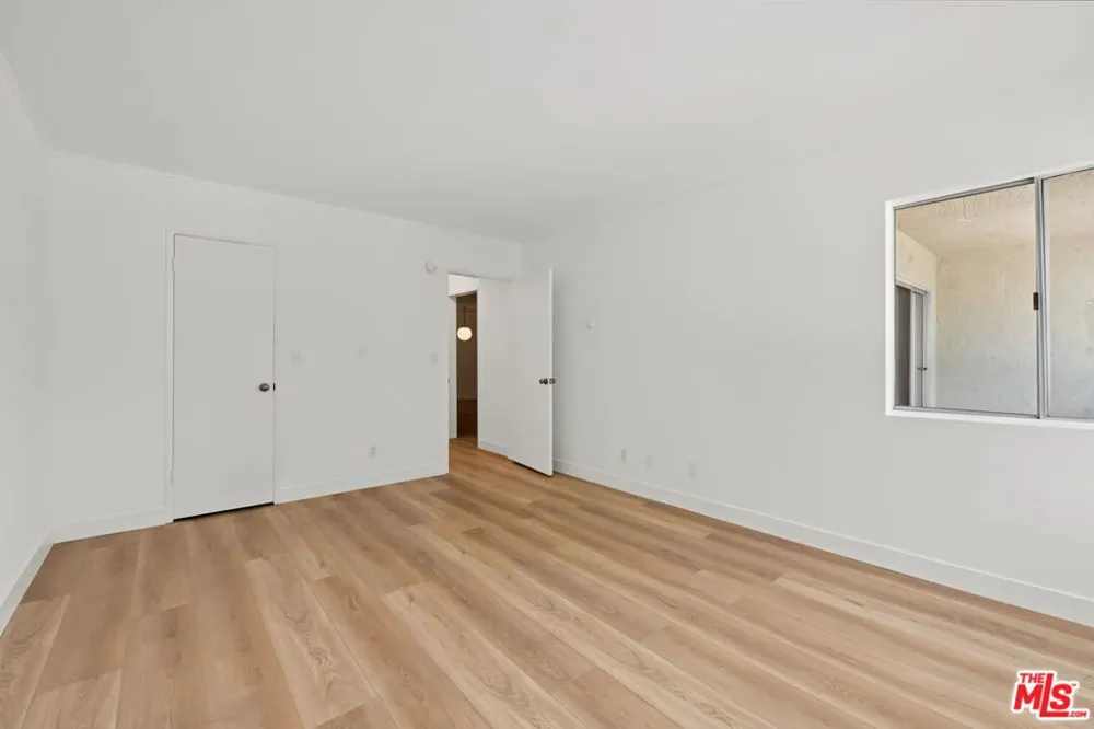 16169 W Sunset Boulevard #203 Los Angeles, CA 90272