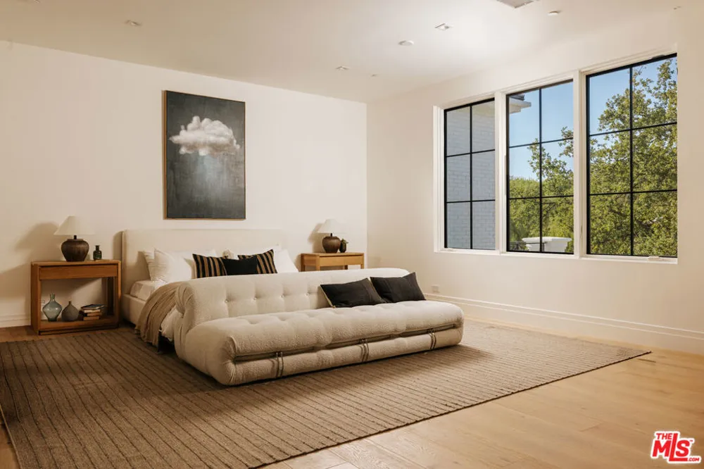 24044 Long Valley Road Hidden Hills, CA 91302