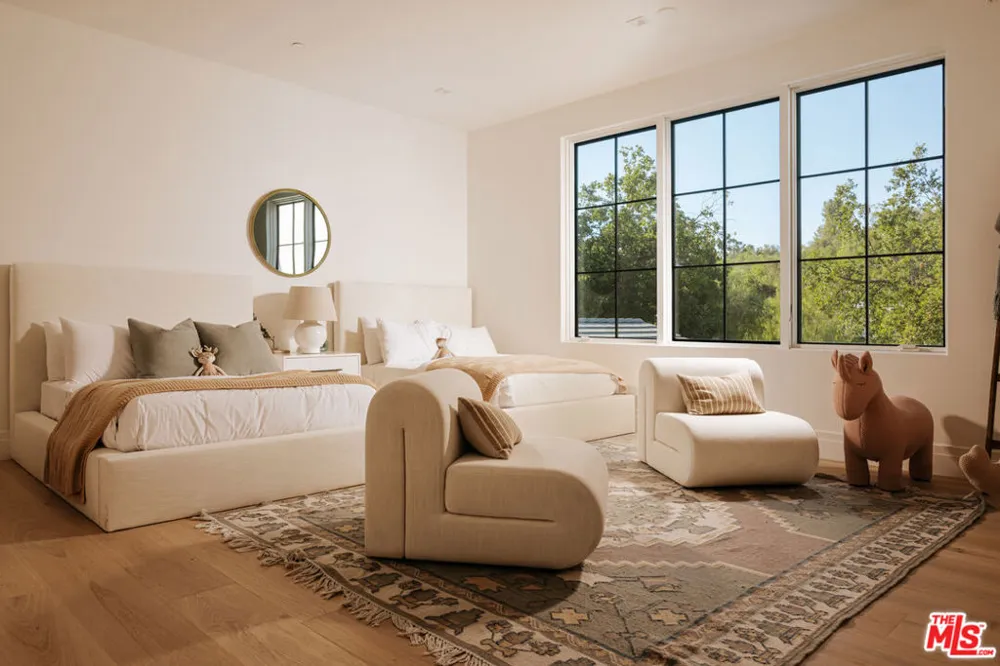 24044 Long Valley Road Hidden Hills, CA 91302