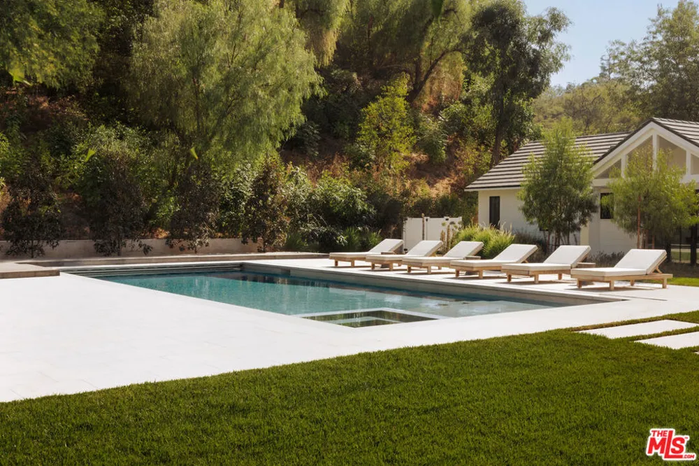 24044 Long Valley Road Hidden Hills, CA 91302