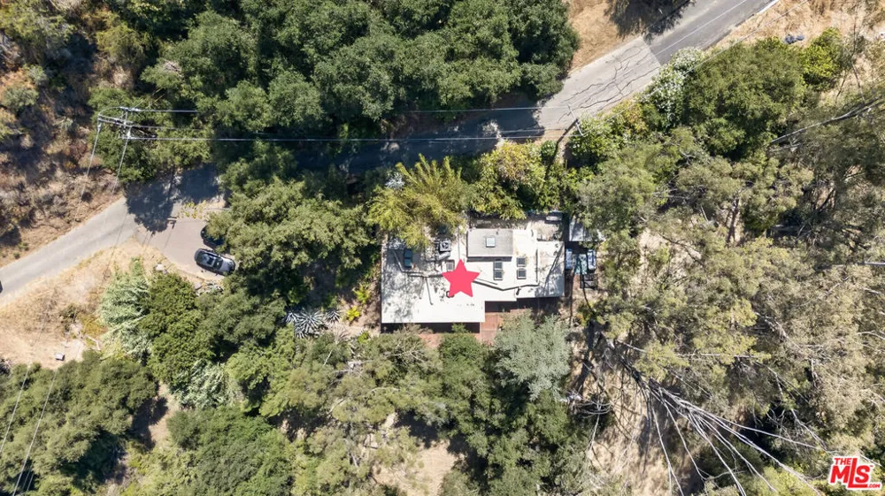 1738 Topanga Skyline Drive Topanga, CA 90290