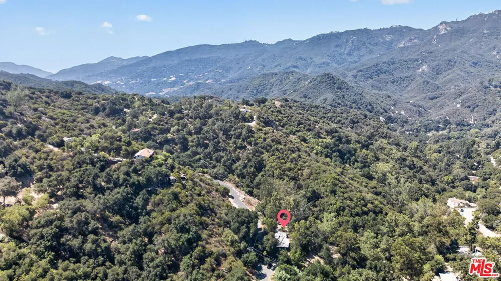 1738 Topanga Skyline Drive Topanga, CA 90290