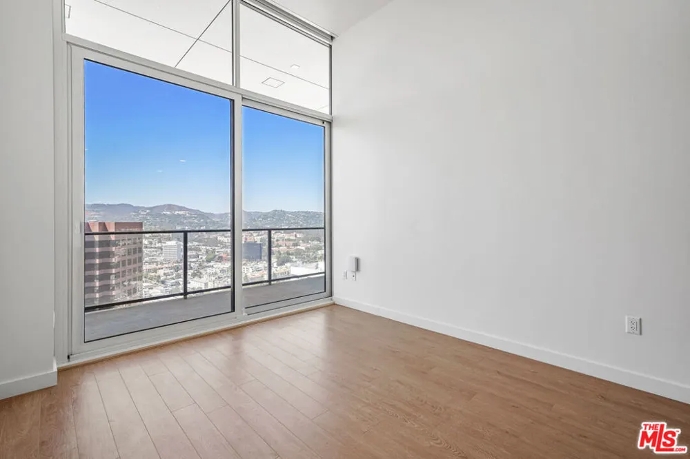 11750 Wilshire Boulevard #3405 Los Angeles, CA 90025