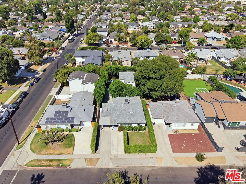 7007 Claire Avenue Los Angeles, CA 91335
