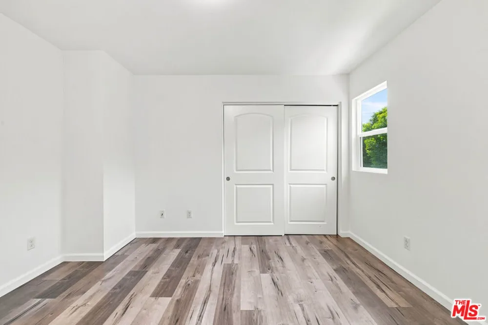 7007 Claire Avenue Los Angeles, CA 91335