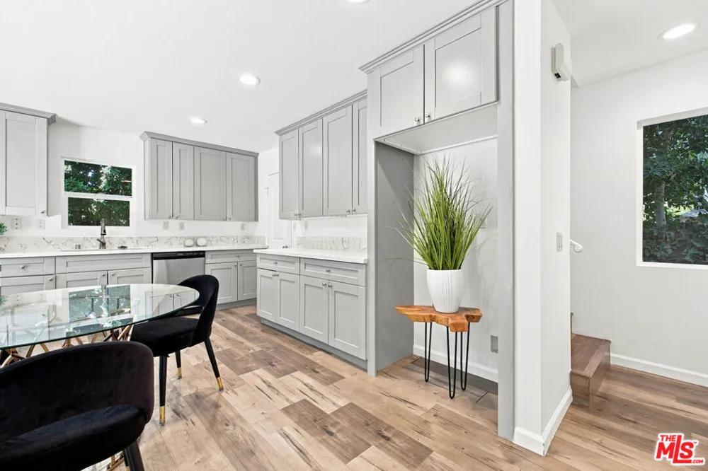 7007 Claire Avenue Los Angeles, CA 91335