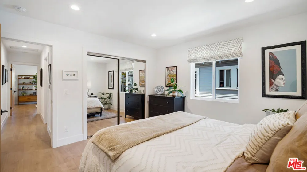 2940 11th Avenue Los Angeles, CA 90018