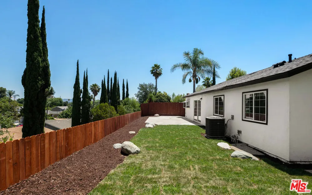 8334 Denise Lane West Hills, CA 91304