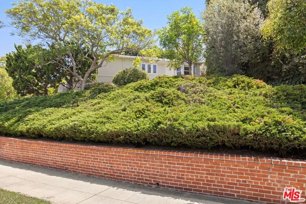 1706 Comstock Avenue Los Angeles, CA 90024