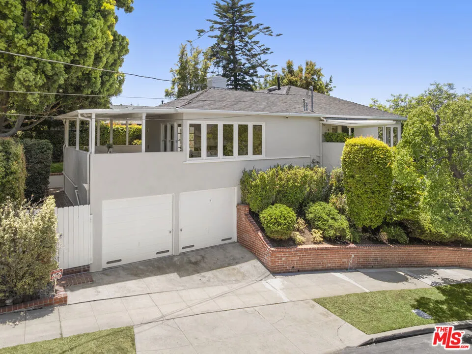1706 Comstock Avenue Los Angeles, CA 90024