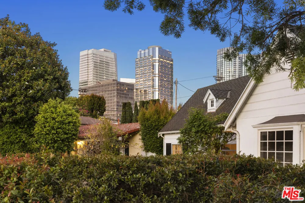1706 Comstock Avenue Los Angeles, CA 90024