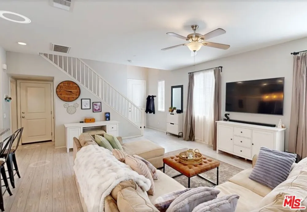 199 Rosewood Street Fillmore, CA 93015