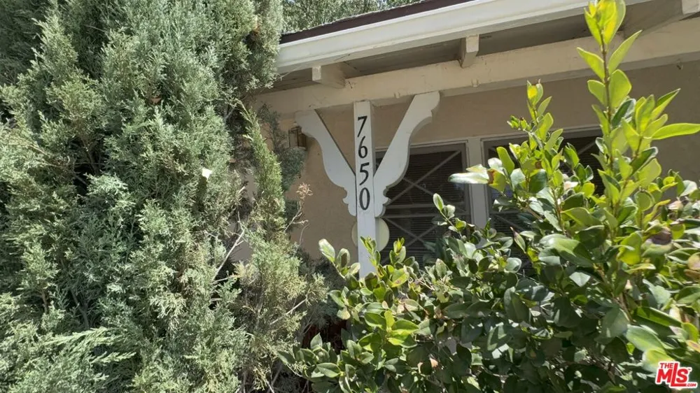 7650 Wilbur Avenue Los Angeles, CA 91335