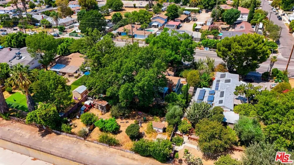 7650 Wilbur Avenue Los Angeles, CA 91335