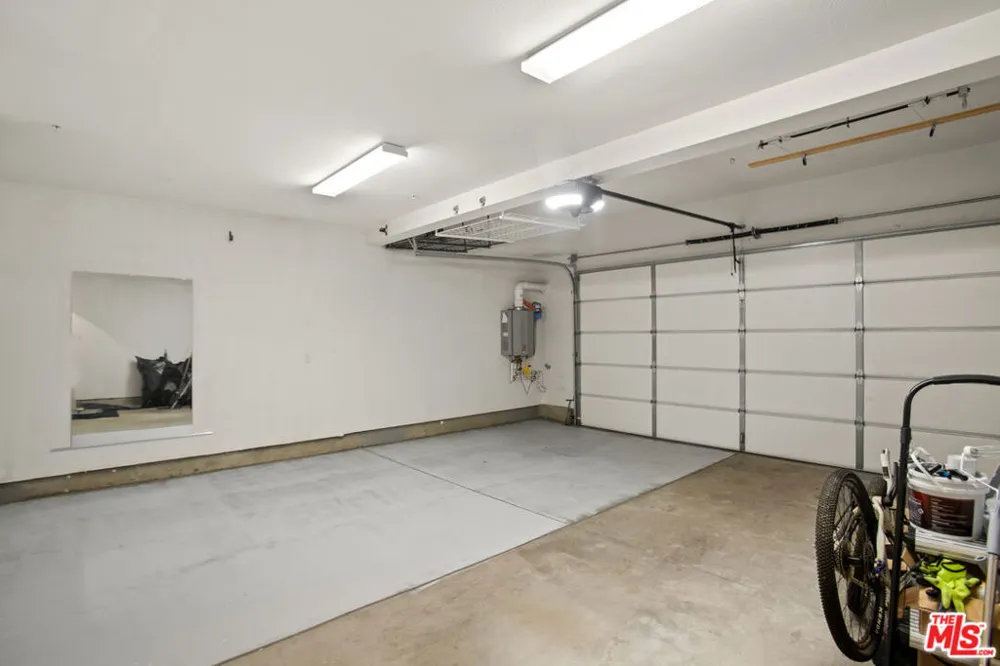 794 Colorado Circle Carson, CA 90745