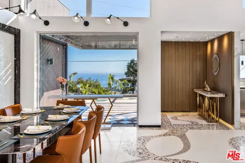 5416 Horizon Drive