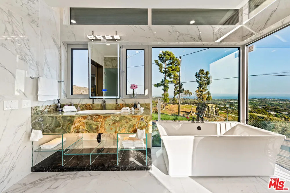 5416 Horizon Drive Malibu, CA 90265