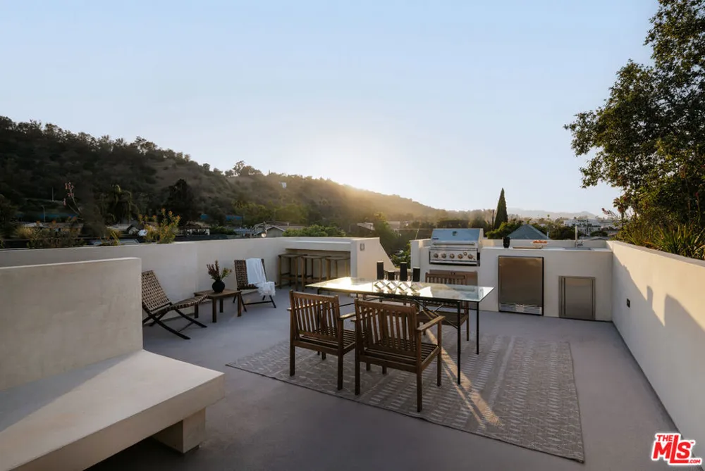 2404 Birkdale Street Los Angeles, CA 90031