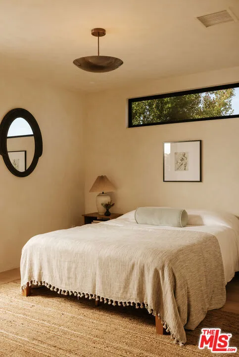 2404 Birkdale Street Los Angeles, CA 90031