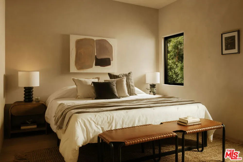 2404 Birkdale Street Los Angeles, CA 90031