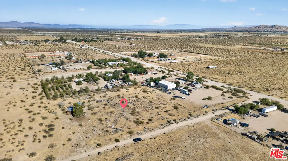 171 E Avenue T #2 Palmdale, CA 93591