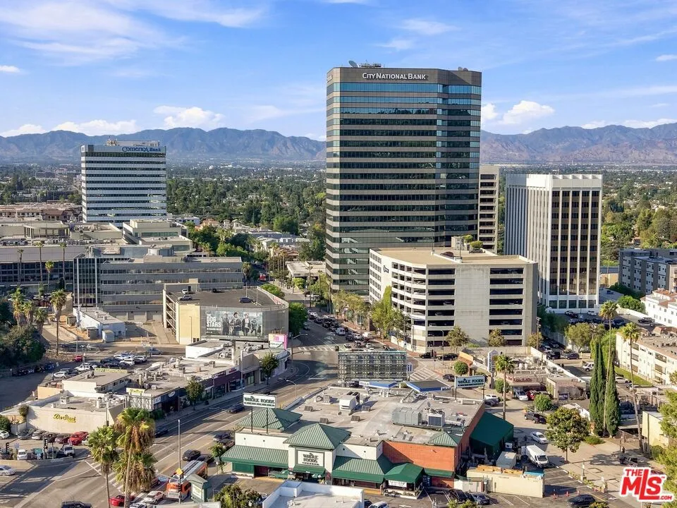 4401 Sepulveda Boulevard #202 Sherman Oaks, CA 91403