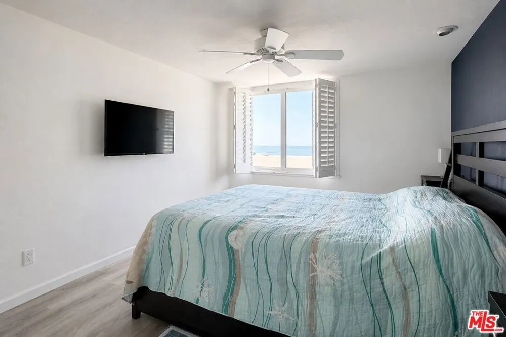 1140 E Ocean Boulevard #235 Long Beach, CA 90802
