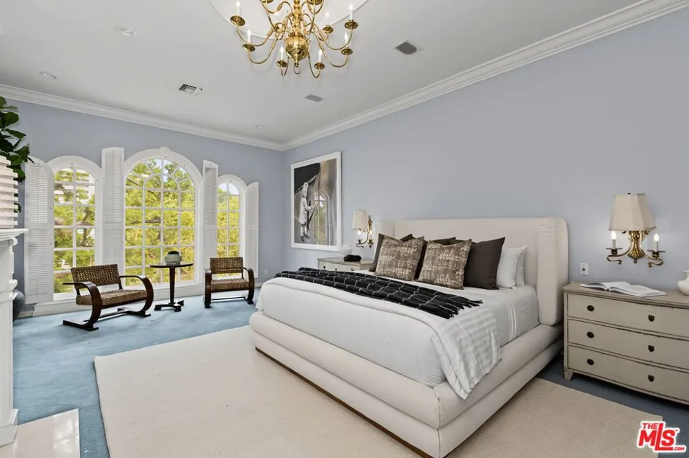 10770 Weyburn Avenue Los Angeles, CA 90024