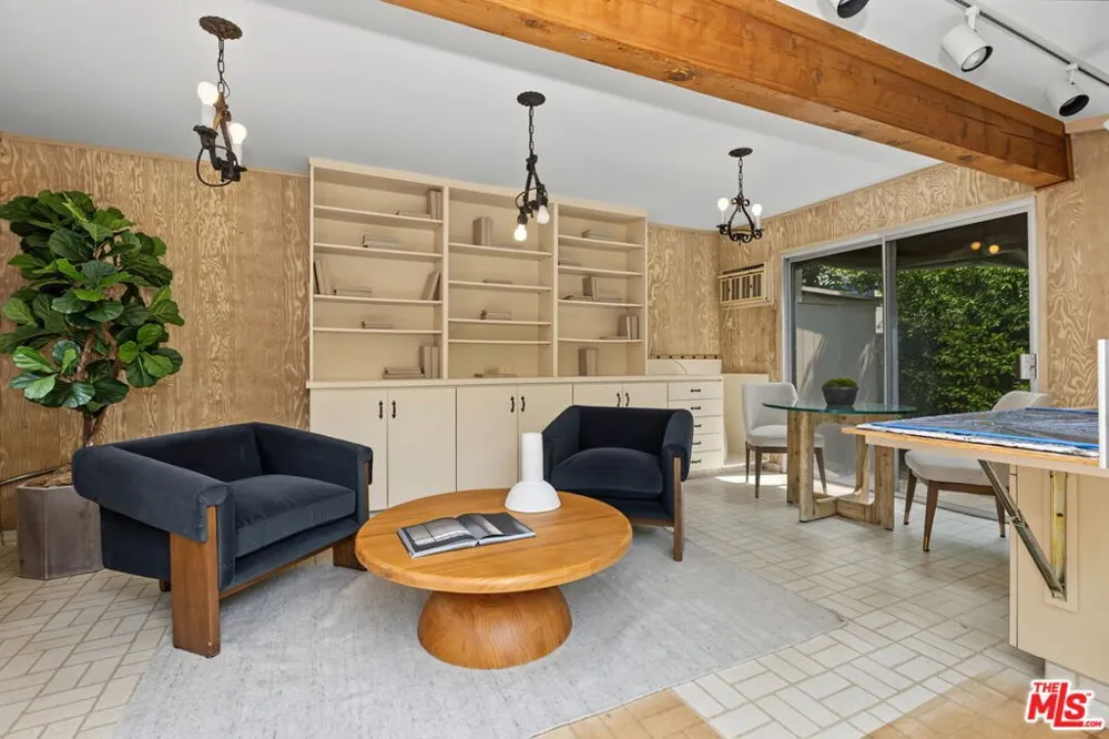 10770 Weyburn Avenue Los Angeles, CA 90024