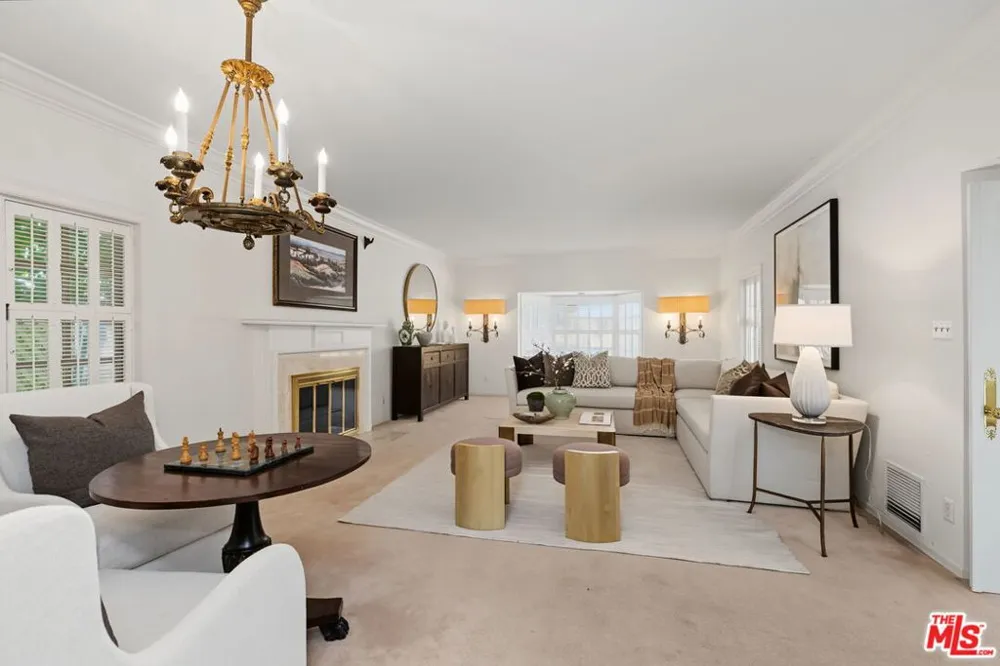 10770 Weyburn Avenue Los Angeles, CA 90024