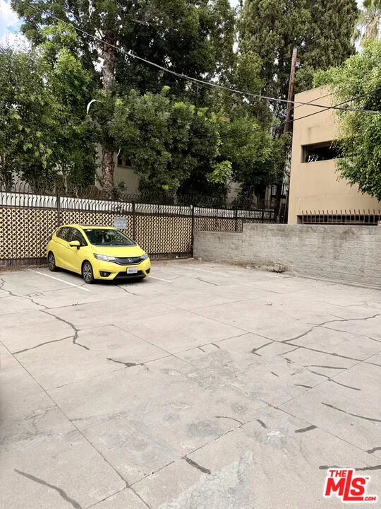 1726 El Cerrito Place #2 Los Angeles, CA 90028