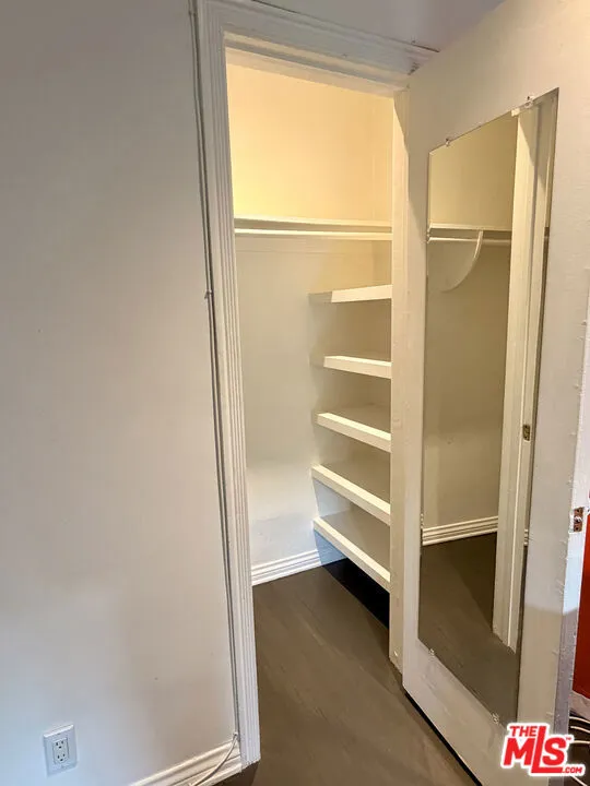 1726 El Cerrito Place #2 Los Angeles, CA 90028
