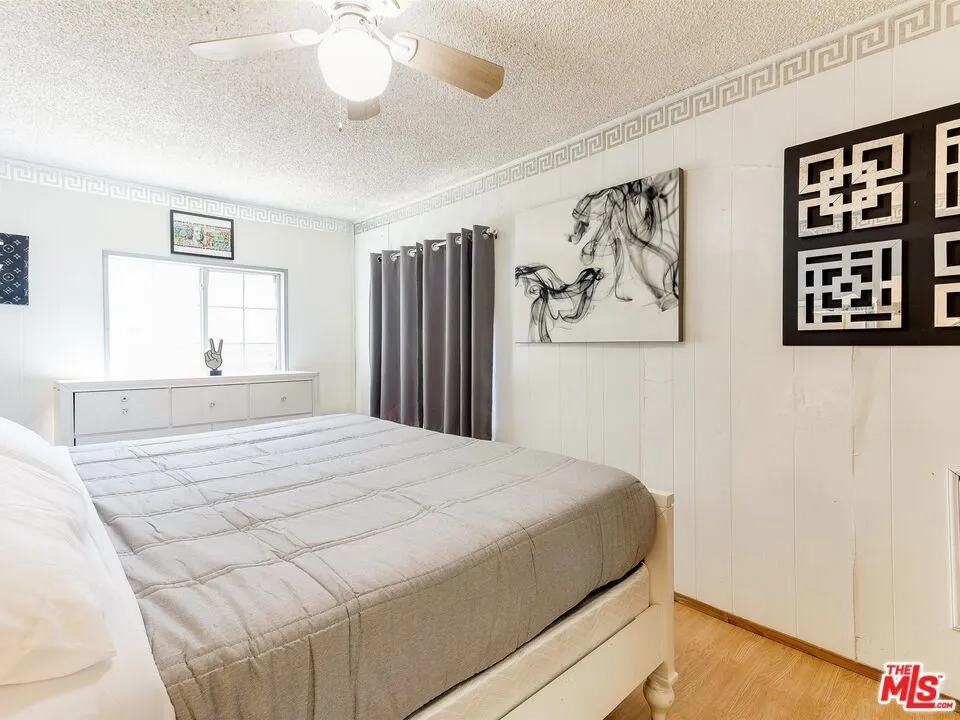 138 S Madison Avenue Los Angeles, CA 90004