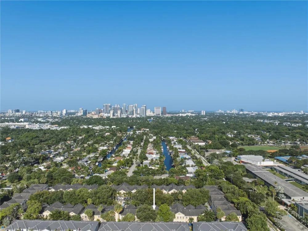 525 SW 18th Ave #26 Fort Lauderdale, FL 33312