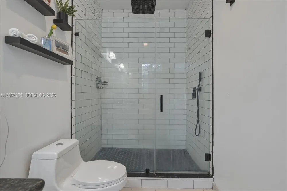 525 SW 18th Ave #26 Fort Lauderdale, FL 33312